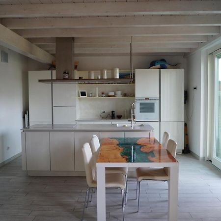 Charme Lake Loft Ispra Exterior foto